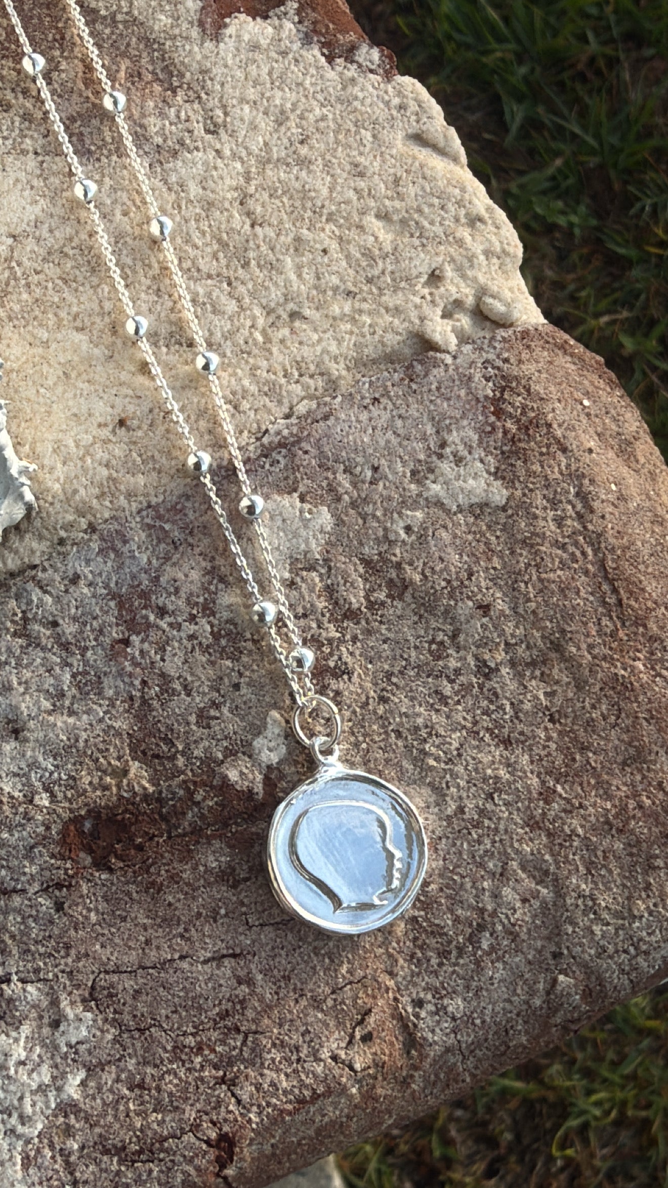 Heirloom Silhouette Necklace