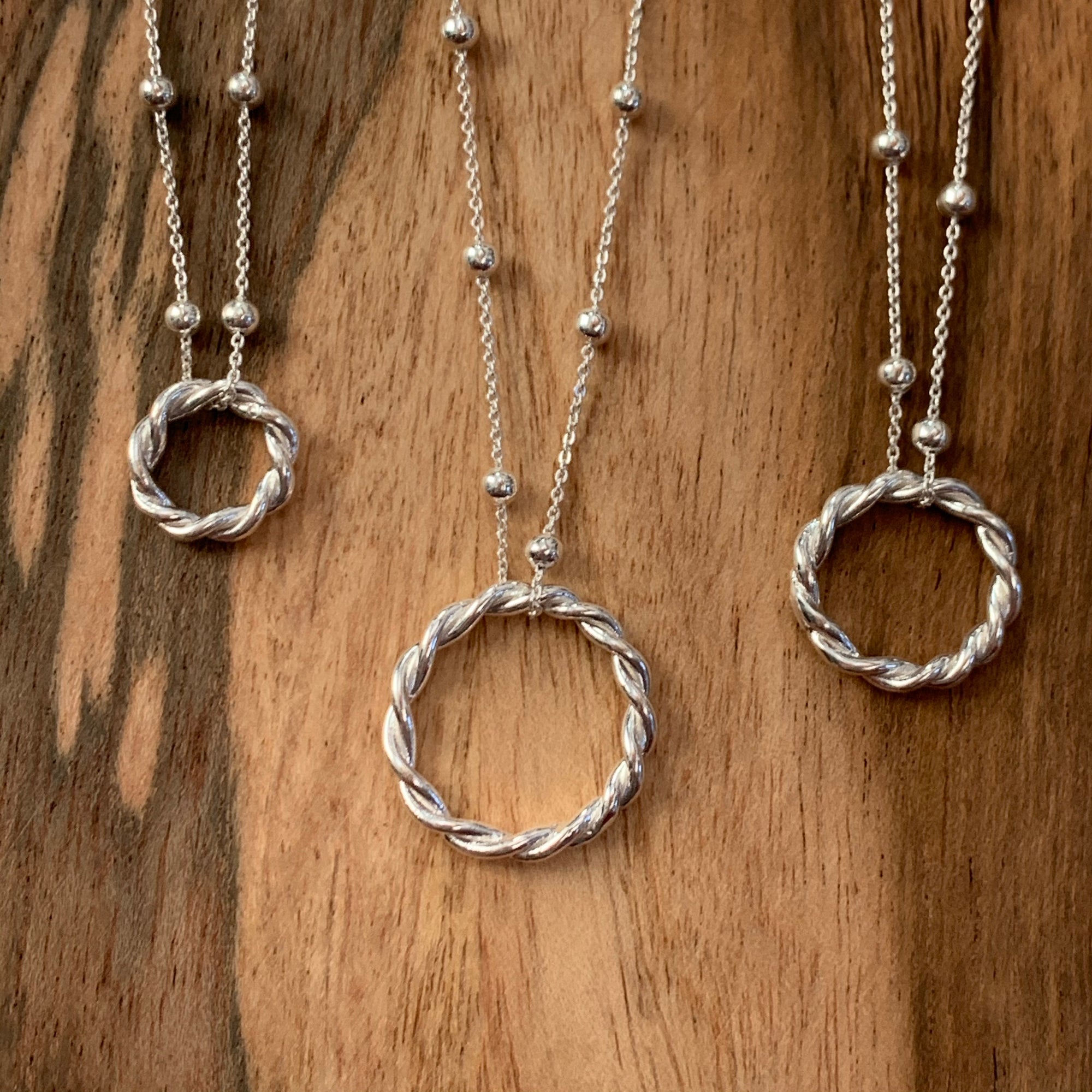 Rope Circle Necklace - Sterling Silver