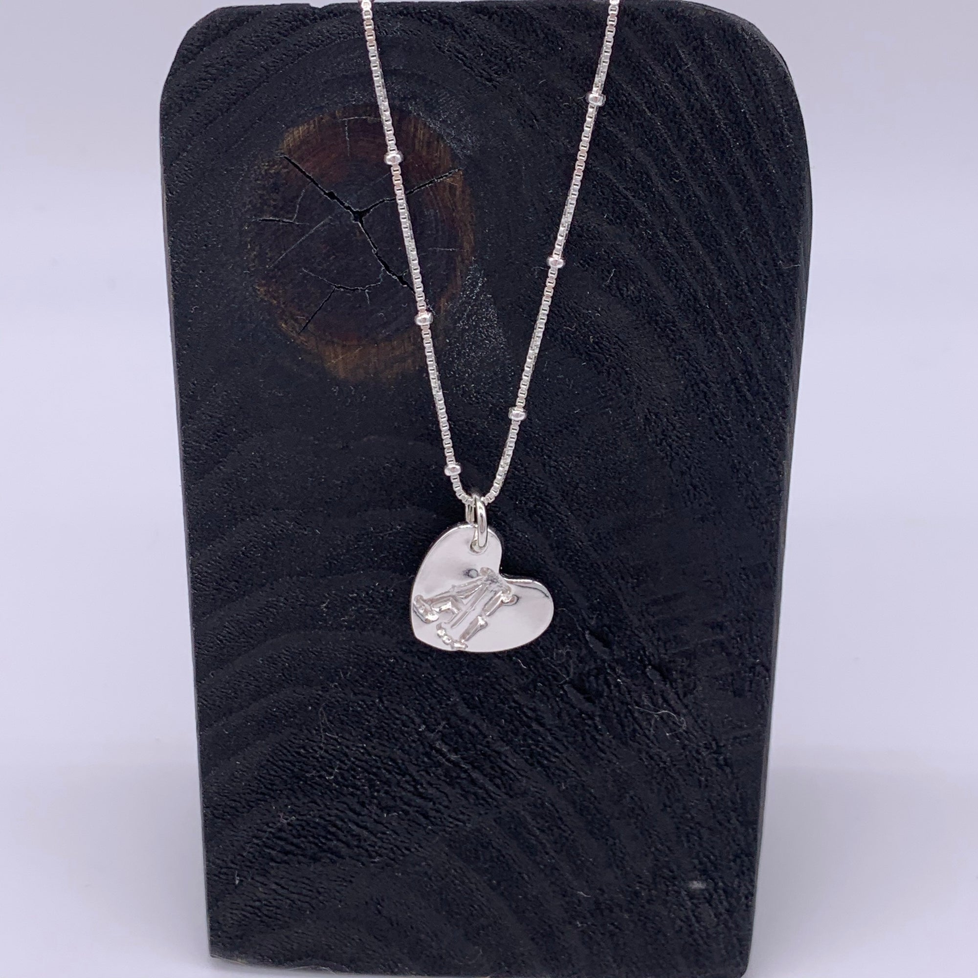 Sterling Silver Classic Heart Locket Pendant Necklace