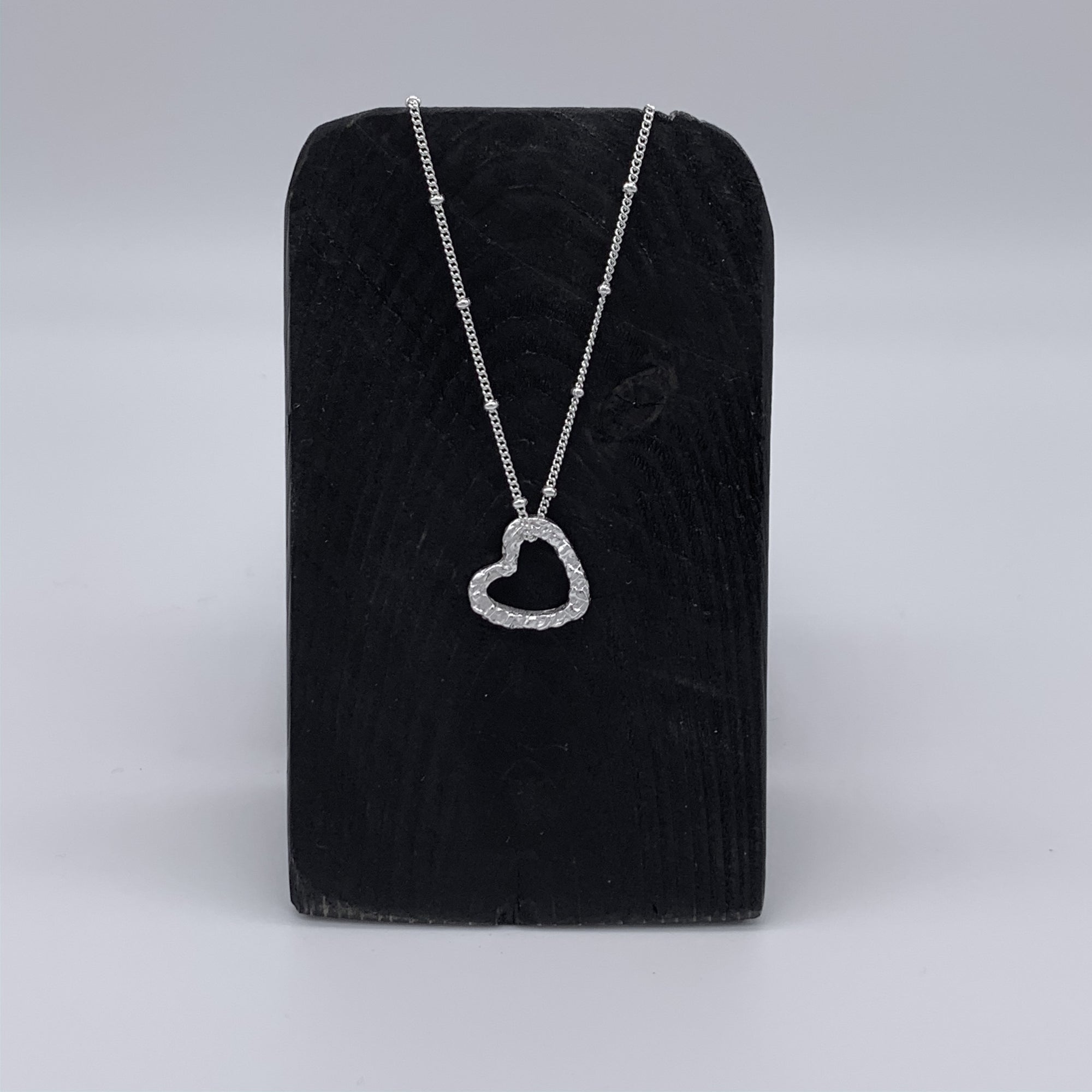 "Mini Lovely" - Journey Heart Necklace